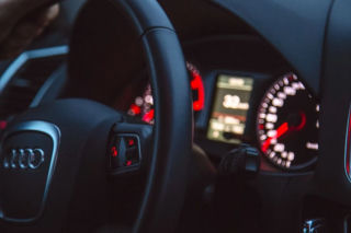 Kalisz: Dziewięć osób w osobowym audi! 20-latek stracił prawo jazdy