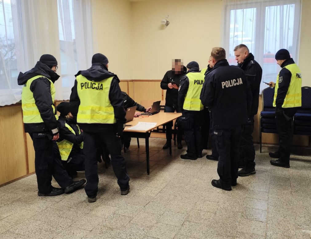 Tajemnicze zaginięcie pod Puławami. Gdzie jest 45-letni Tomasz Wiśniecki?