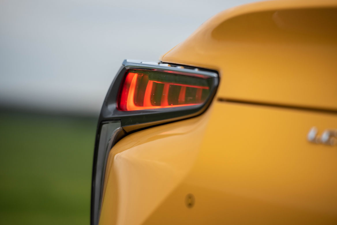 Lexus LC 500 Yellow Edition 5.0 V8