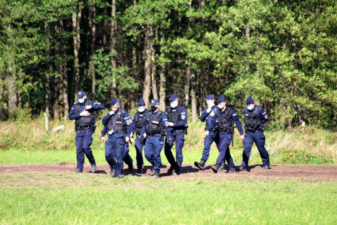 Obozowisko uchodźców na granicy polsko-białoruskiej