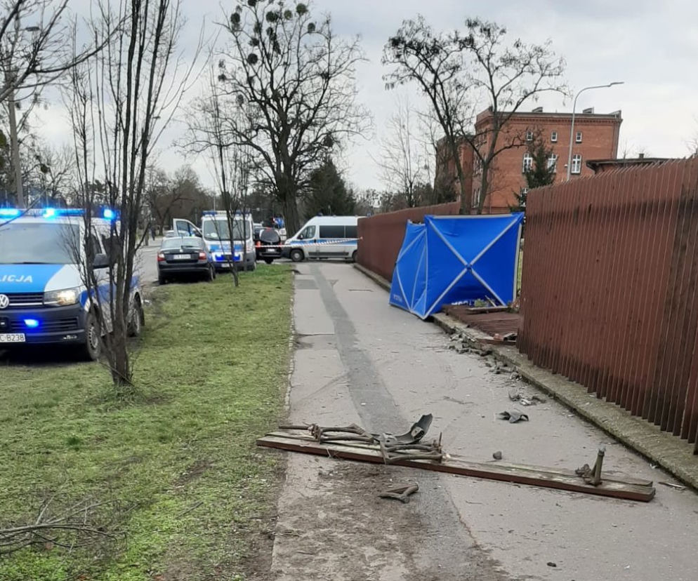 Śmiertelne potrącenie na chodniku