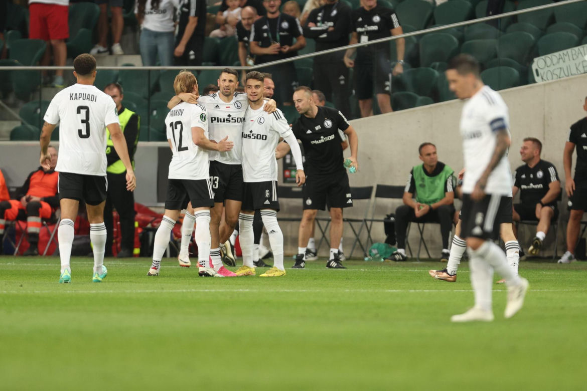 Michał Probierz na meczu Legia - Aston Villa