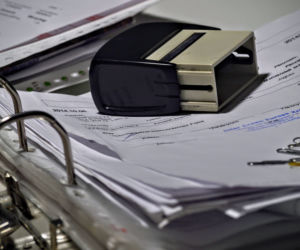 9. Pracownicy ds. finansowo-księgowych ze znajomością języków obcych