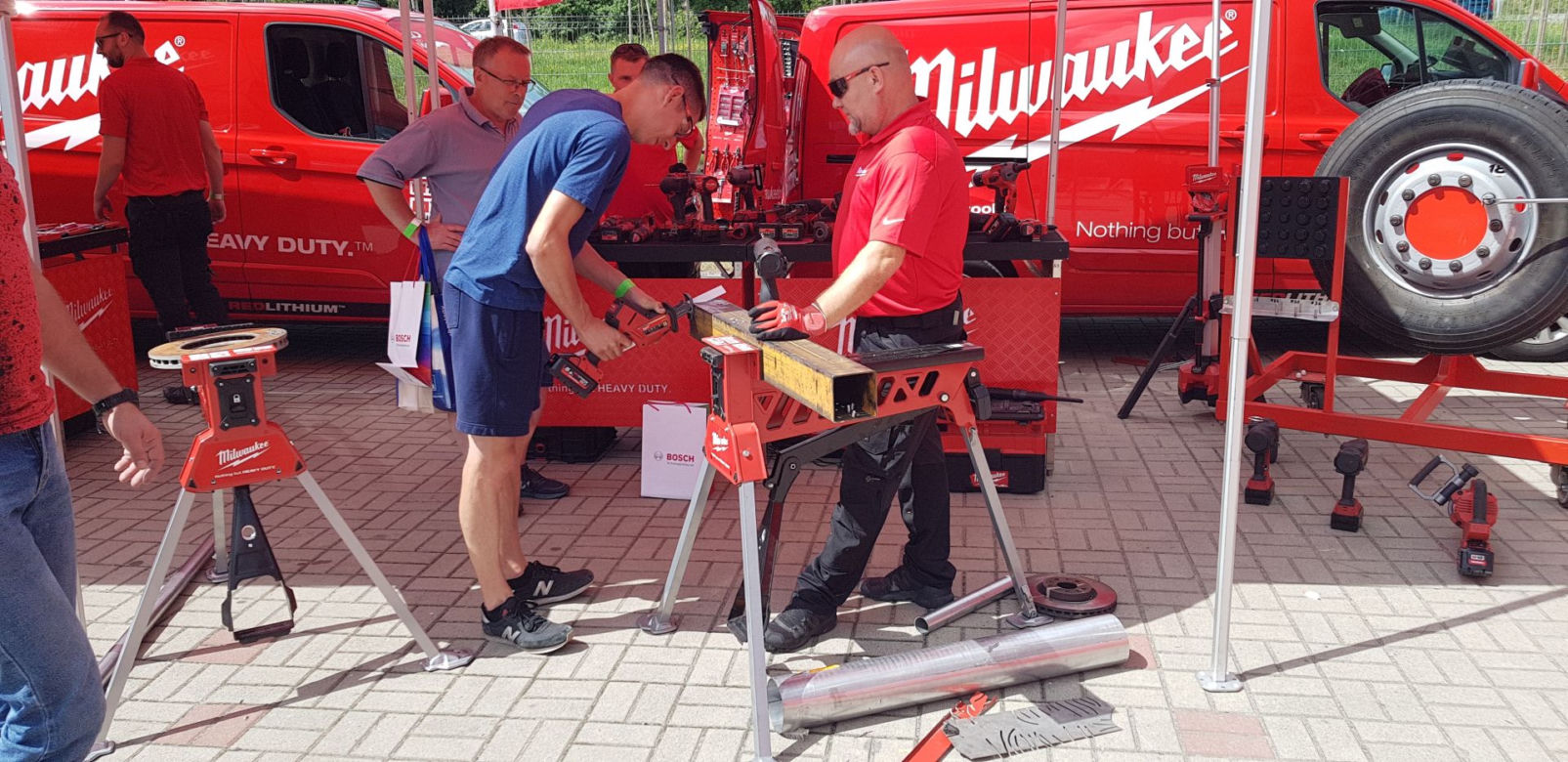Eska Summer City Olsztyn. Wizyta w Auto Land