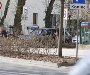 Tomasz Karolak parkuje jak król na włościach