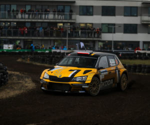 Złota Skoda Fabia R5 zespołu rajdowego Miko Marczyk Motorsport
