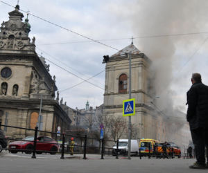 PILNE! Rosjanie zaatakowali pełne cywilów centrum Lwowa! Są nagrania