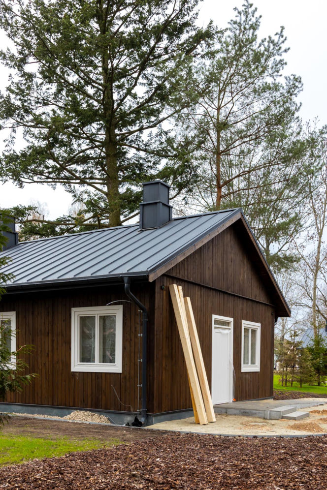 Domki fińskie na Polu Mokotowskim w Warszawie