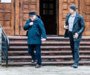 Tato, módl się w domu