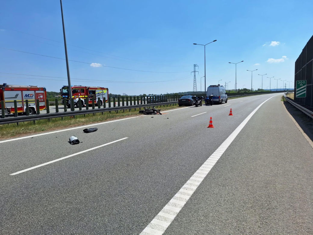 Tragiczny wypadek na S7 koło Chęcin. 38-letni motocyklista zginął na miejscu