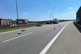 Tragiczny wypadek na S7 koło Chęcin. 38-letni motocyklista zginął na miejscu