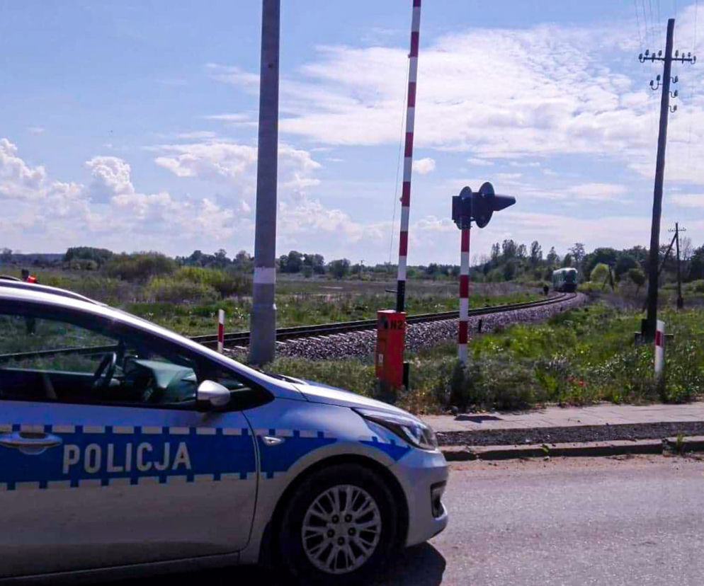 Kleszczele. Tragedia na torach. Kobietę potrącił pociąg. Zmarła w szpitalu