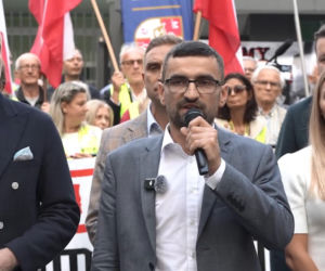 Manifestacja ROG w Warszawie. Żądali reparacji
