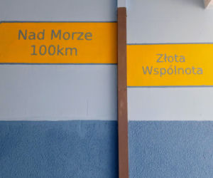 Niecodzienna metamorfoza bramy w kamienicy przy ul. Łokietka