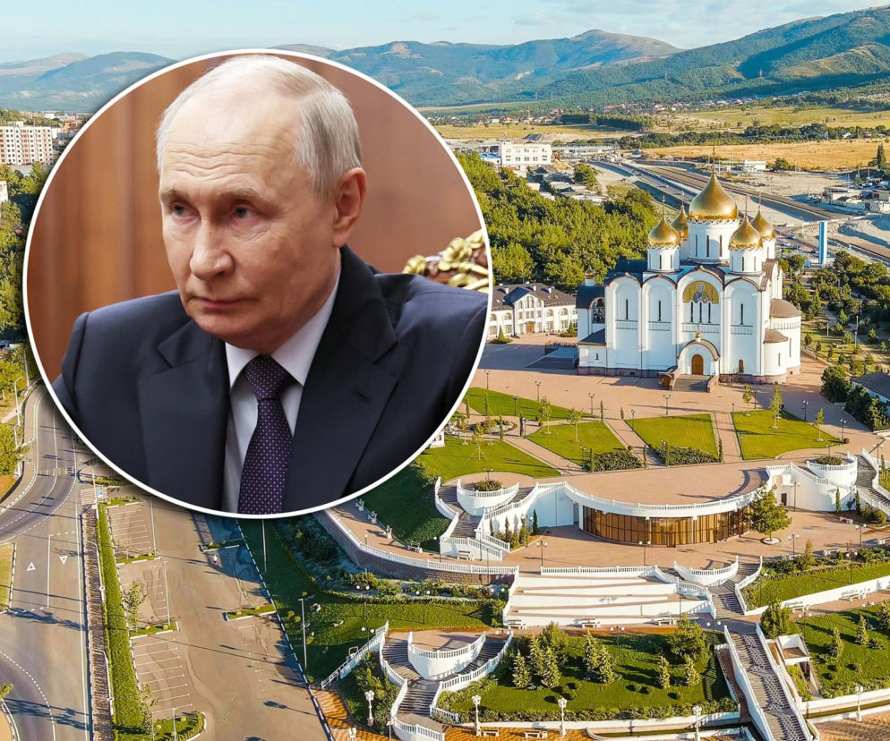 Cerkiew nad brzegiem morza. Na miniaturze Władimir Putin. O ataku na zabezpieczenia jego pałacu przeczytasz na SE.