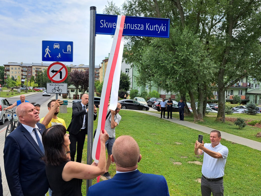 Skwer im. Janusza Kurtyki w Tarnowie - nadanie imienia