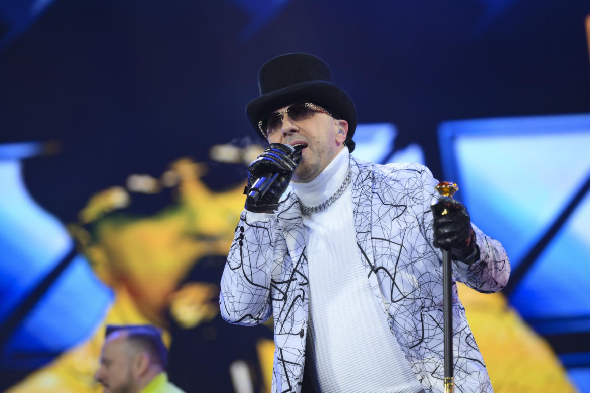 Niesamowita metamorfoza Marcina Millera. Tak dziś wygląda król disco polo, który kończy 56 lat