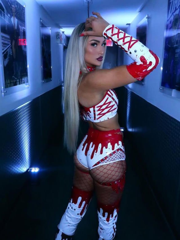 Izzi Dame