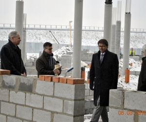 Uroczyste wmurowanie kamienia węgielnego pod budowę nowoczesnej fabryki membran bitumicznych SOPREMA 