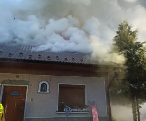 Groźny pożar w Łękawicy koło Skrzyszowa