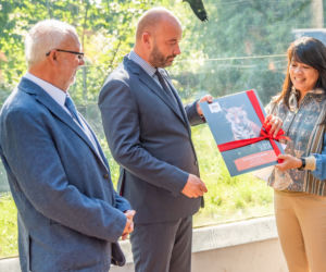 Ambasador Indonezji nadała imię młodej tygrysicy z wrocławskiego zoo