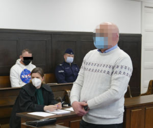Skatował dwóch mężczyzn, bo zostawiła go żona