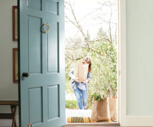 Kolor Roku 2021 Benjamin Moore: zielono-niebieski Aegean Teal