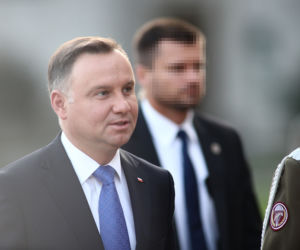 PiS modli się za Lecha Kaczyńskiego na Wawelu