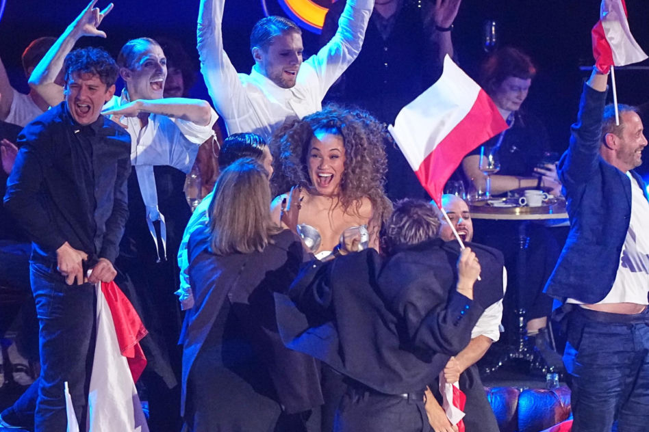 Alicja Szemplińska na lotnisku