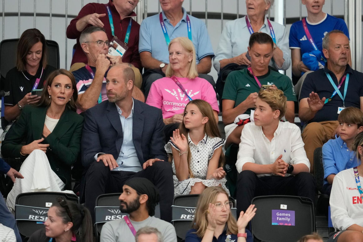 Pierwsze zdjęcie Kate po wieściach o Harrym! Tak reaguje na ich powrót?!