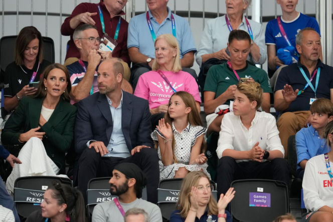 Pierwsze zdjęcie Kate po wieściach o Harrym! Tak reaguje na ich powrót?!