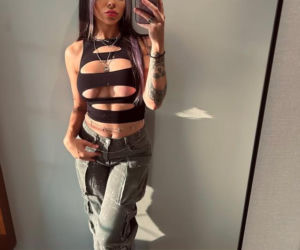 Elayna Black/Cora Jade