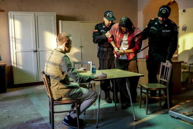 Pierwsza miłość, odcinek 4193: Los Pawła wisi na włosku