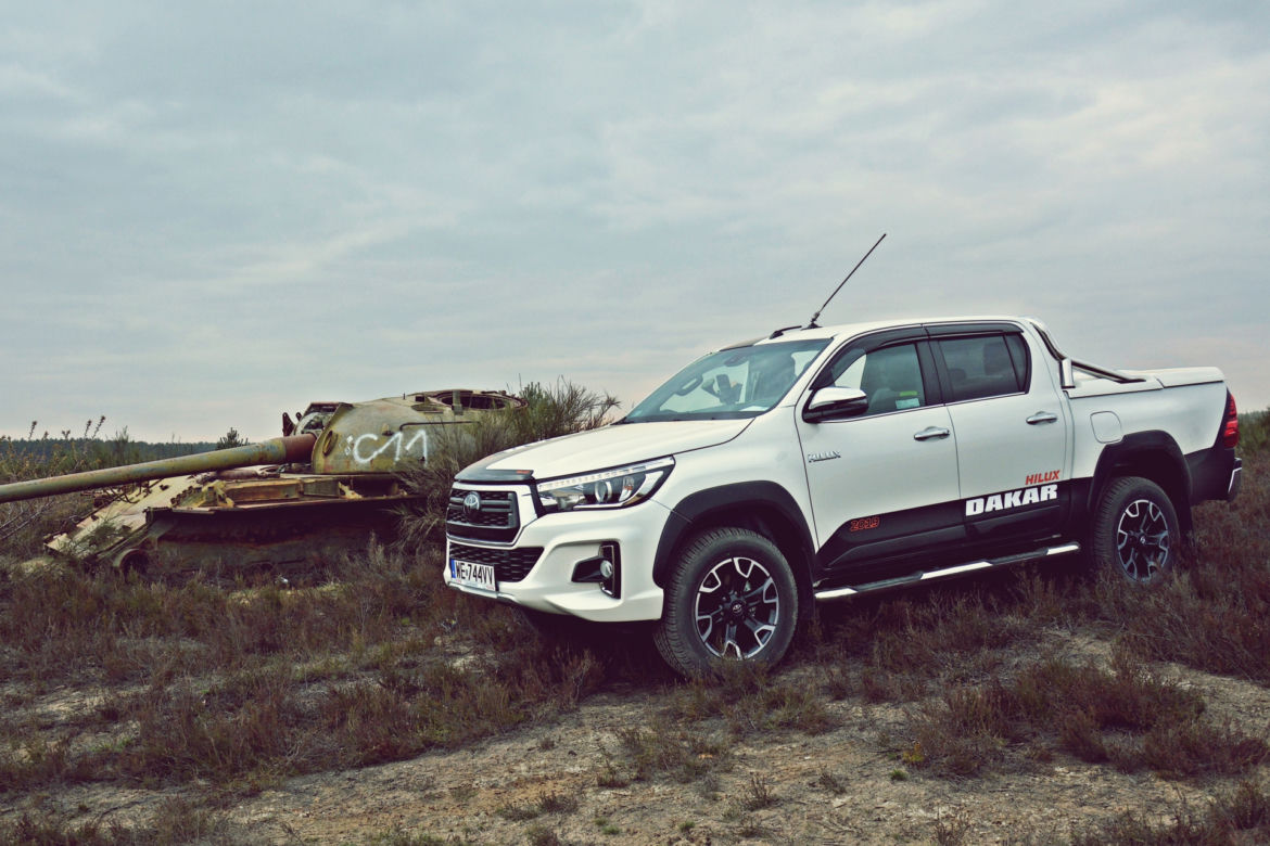 Toyota Hilux Dakar 2019