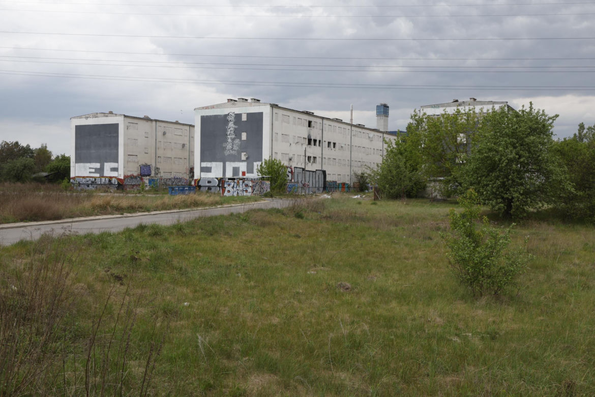 „Czarnobyl” Warszawy zniknie z mapy. „Smród, fetor i grzyb”. Tak wyglądało życie w „13 dzielnicy”