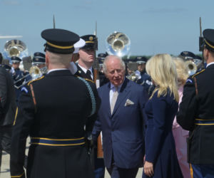 Król Karol III wylądował w USA! Historyczna wizyta monarchy rozpoczęta