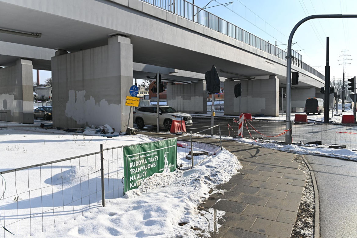 Kiedy koniec budowy trasy tramwajowej na ul. Kasprzaka? Inwestycje opóźnia zima!