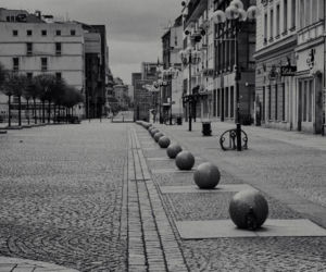 Wrocław w czasie epidemii - opustoszałe centrum miasta