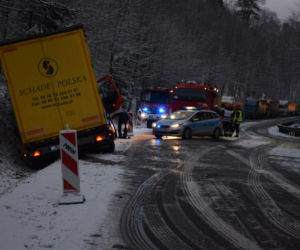 Kolizja w okolicach Dębowiny. Zablokowana DK8