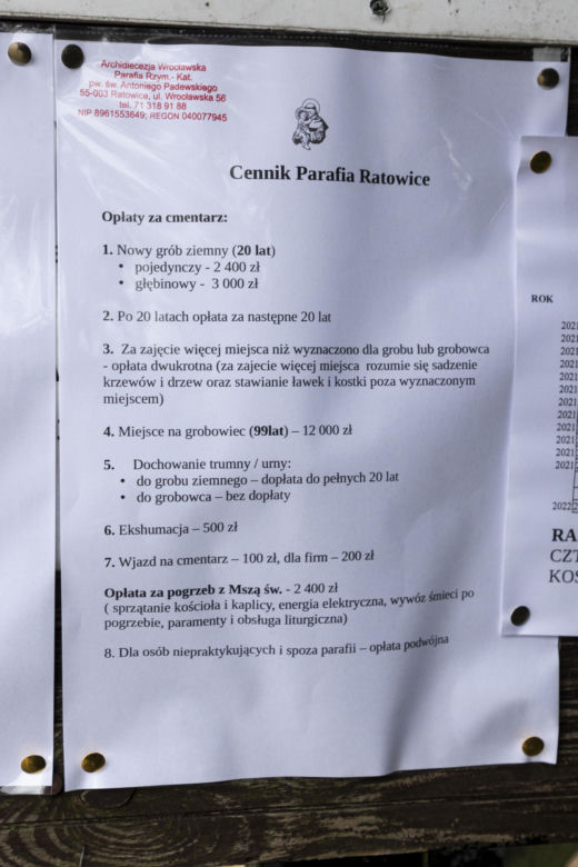 „Niepraktykujący” płaci podwójnie. Szokujący cennik na cmentarzu pod Wrocławiem