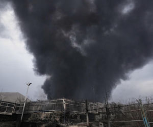 Czarny deszcz spadł w Iranie! Słońce zniknęło