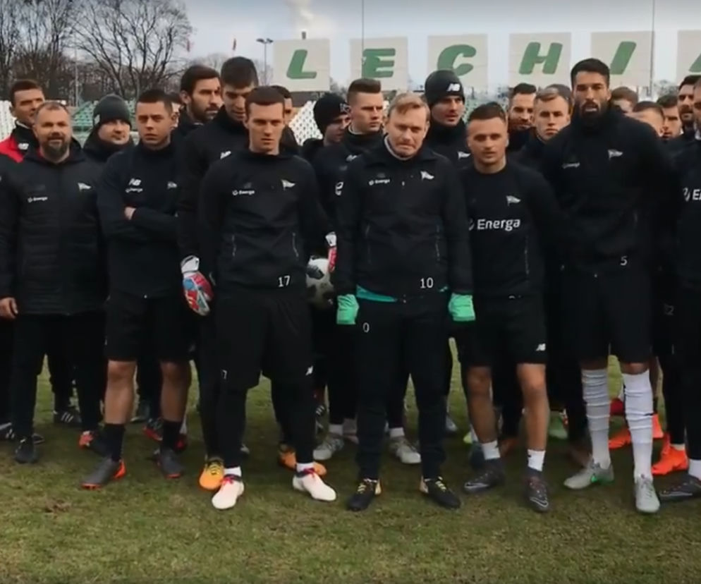 Piłkarze Lechii Gdańsk wspierają Wolskiego w dniu operacji [WIDEO]