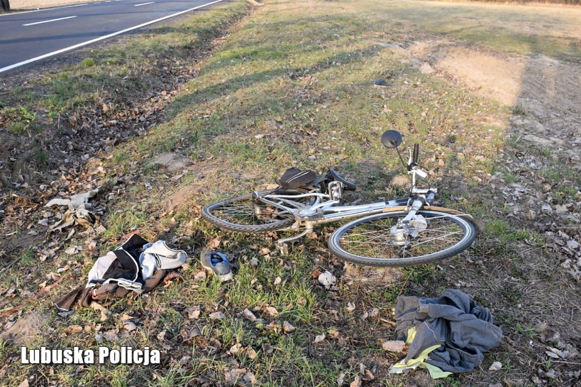 Wypadek z udziałem motocyklisty i rowerzysty w powiecie świebodzińskim
