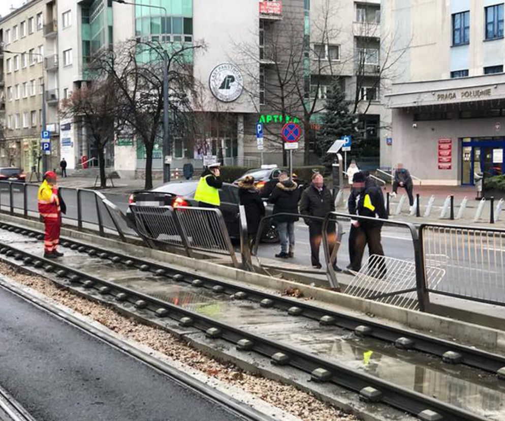 Ford zderzył się z Mercedesem