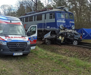 Tragiczny wypadek na przejeździe kolejowym w Nielepie