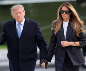 Przywódca Chin przyleciał do USA. Też przeszedł po czerwonym dywanie