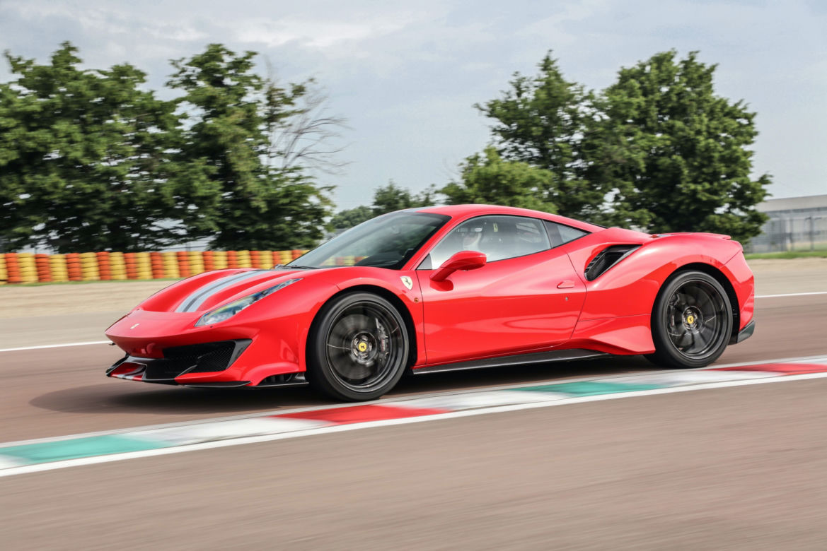 Ferrari 488 Pista 