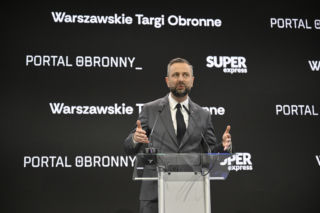Władysław Kosiniak-Kamysz na warszawskich Targach Obronnych w Expo XXI