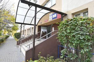 Noc na Kolskiej uderzy po kieszeni. Warszawa podnosi stawki w izbie wytrzeźwień