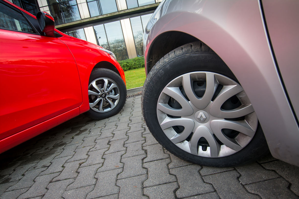 Renault Clio 1.5 dCi 75 KM Alize vs. Hyundai i20 1.2 MPI 84 KM Launch